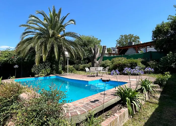Casa Privada Centro Con Piscina A Cinco Cuadras Del Balneario Las Hoyas Villa Carlos Paz